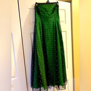 Papell Boutique Emerald Green Evening Gown